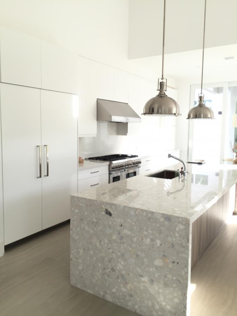 Custom cabinetry by Unique Custom Cabinet, Miami — photo 1