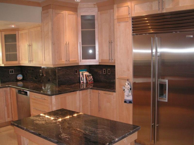 Custom cabinetry by Unique Custom Cabinet, Miami — photo 6